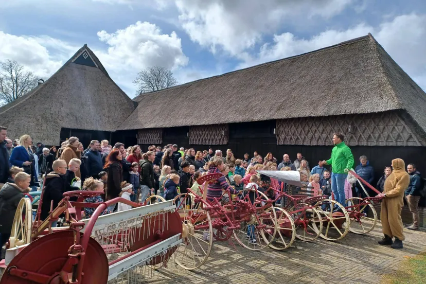 Ruinerwold Karstenhoeve paaseieren zoeken1