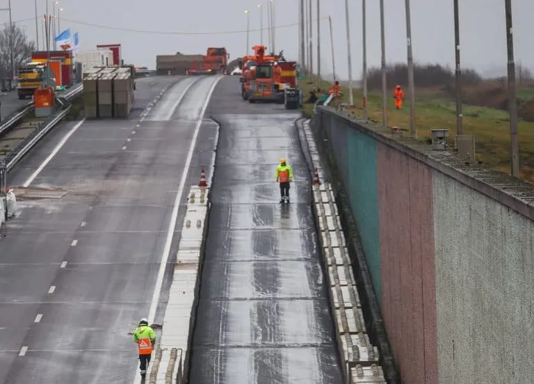 a7 weer open web 768x576 1