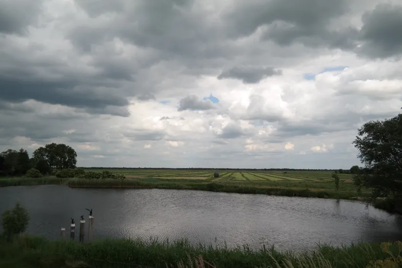 donkere wolken sam 4347