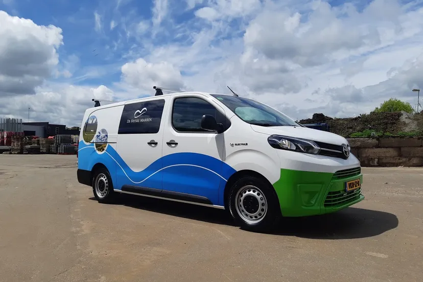 elektrische bus de fryske marren