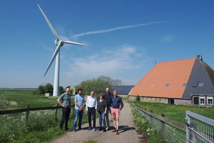 foto eigen warmte balk windturbines gaan mogelijk stroom leveren aan warmtenet balk