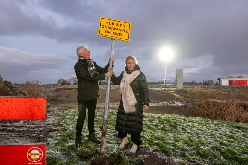 jdr 0580 15 12 2022 sluiting spoorweovergang welsrijp