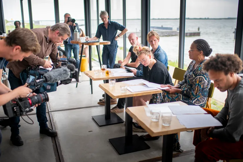 kick off het verdriet van de zuiderzee foto jilmerpostma
