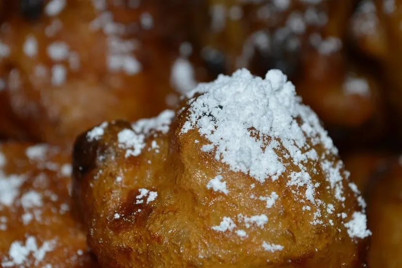 oliebollen cc0 by pixabaycom