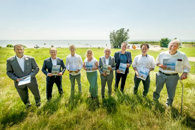 overhandiging aanbiedingsdocument