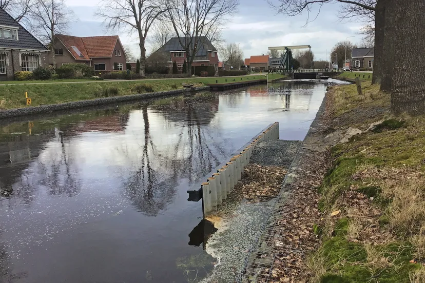 uittrede plaats sluis lippenhuizen