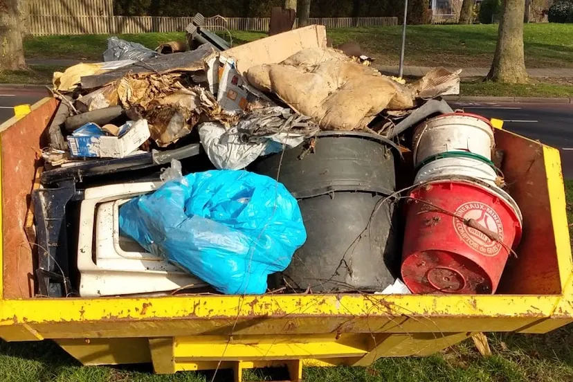 zwerfvuil 90914ce5 8c60 4165 a548 7e54438f5413