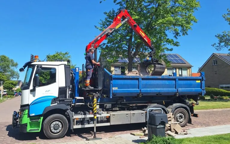 3-tegeltaxi-grijper-e1757063939123-768x481