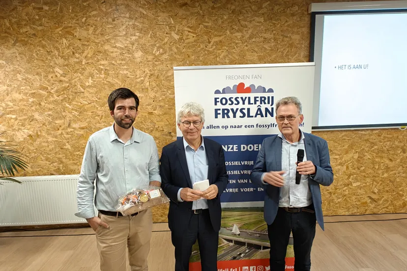 V.l.n.r. Simon Visbeek, Ferd Crone en Bouwe de Boer