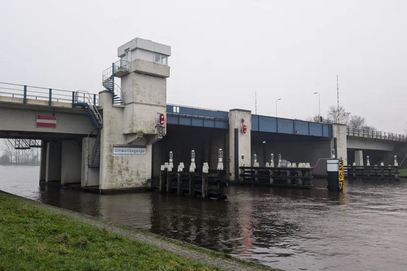 Brug-Uitwellingerga-PM-kanaal-2048x1152