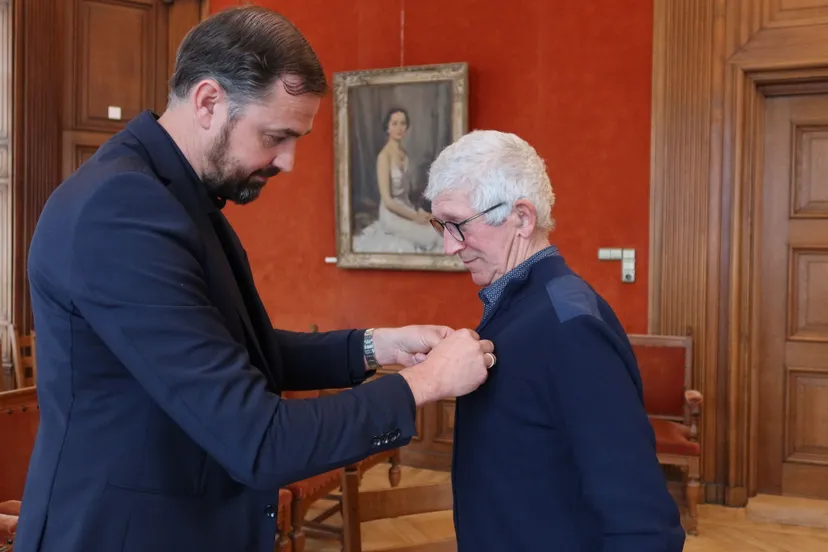 Ondertekening-consul-oorlogsgravenstichting-9