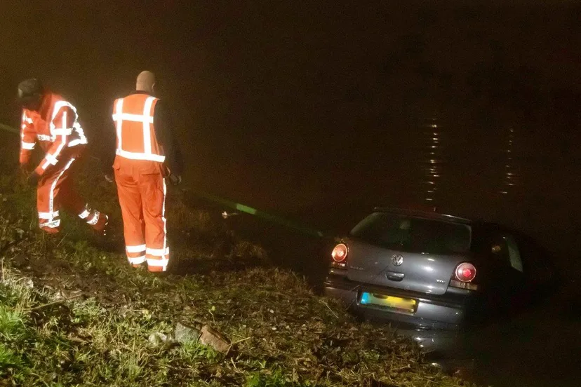 2020 01 21 auto te water hedikhuizerweg den bosch 3