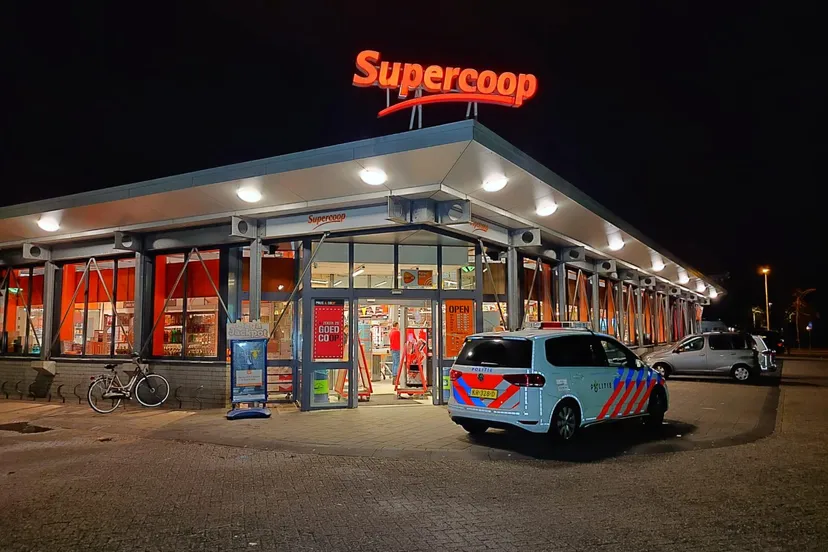 6e564fad dbda 4d4e 9383 7a6836812217