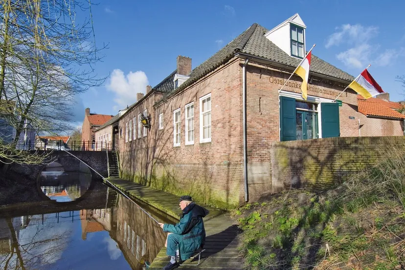 98b04ba4e0ce2d014a0d4a80b657ce23b8c70e57