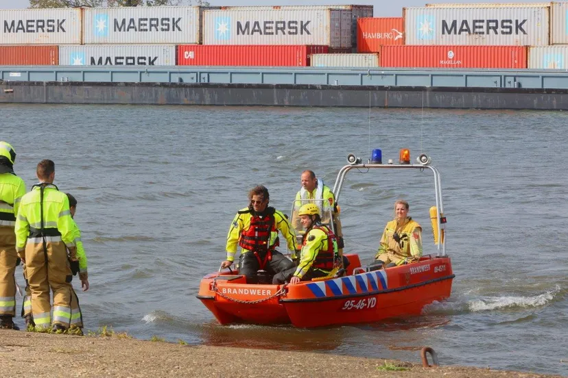 aanvaring maas oijen 2