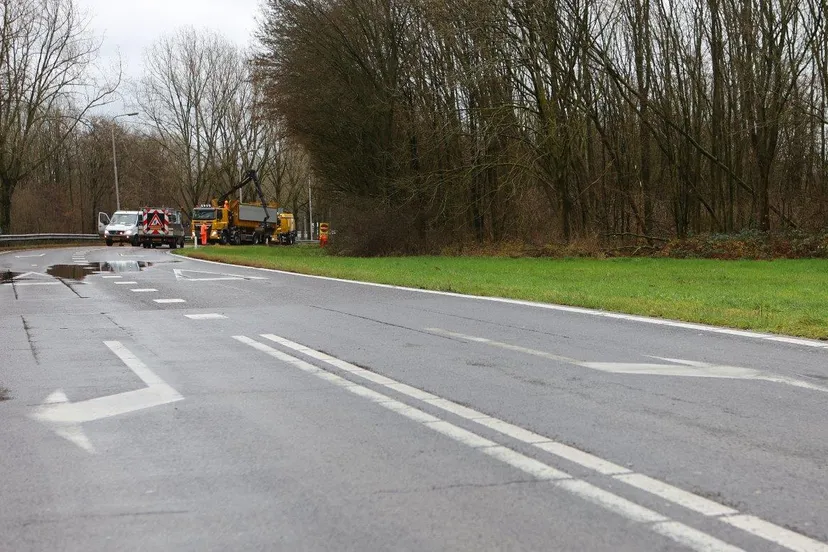 afritten a59 den bosch afgesloten door omgevallen bomen 1