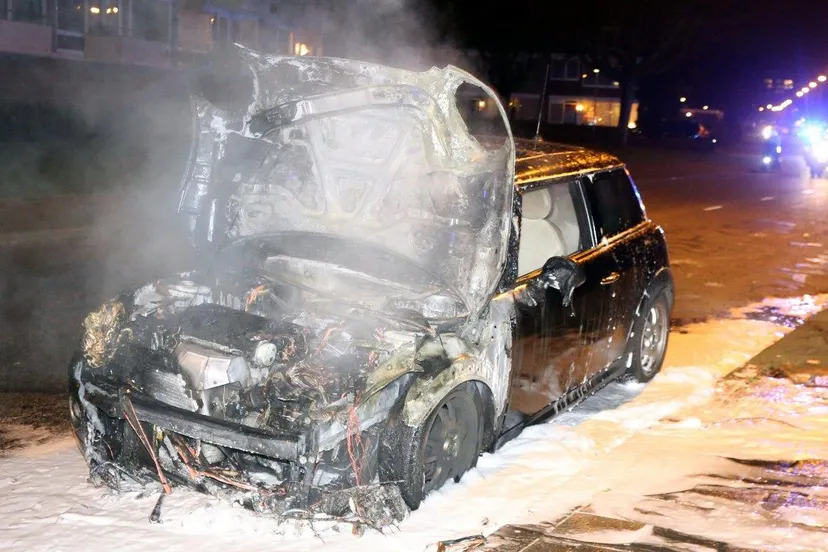 autobrand hoeflaan den bosch 2