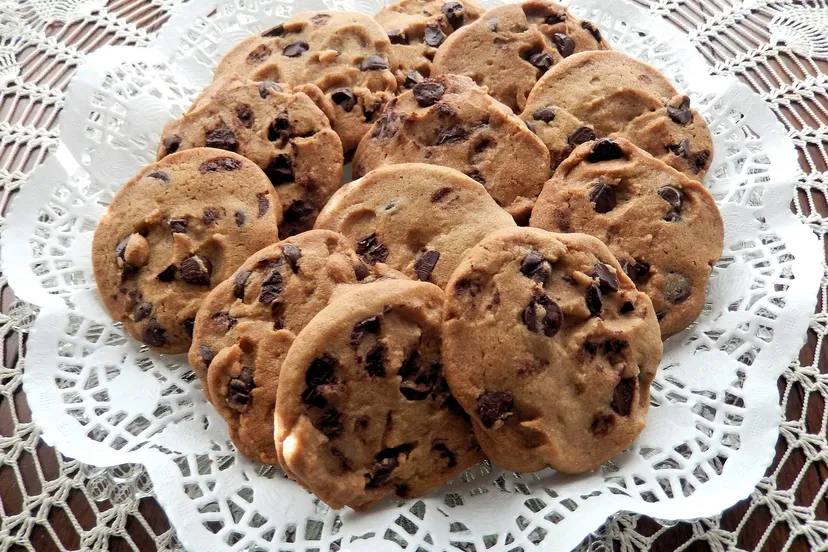 chocolate chip cookies 940428 1280