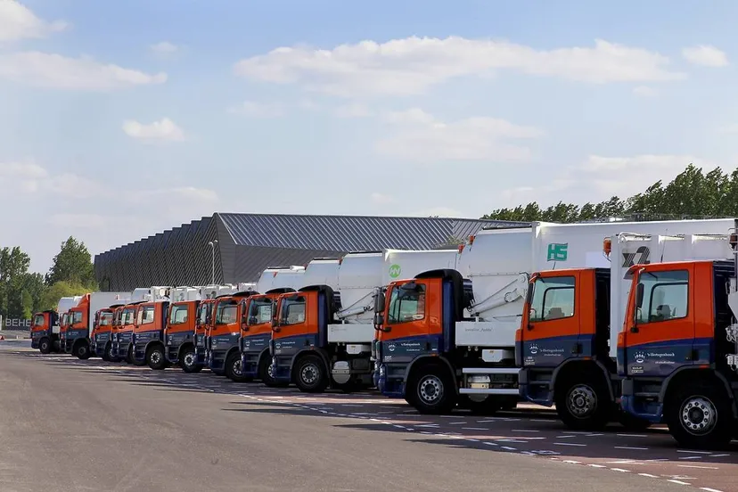 csm afvalstoffendienst foto geparkeerde wagens 5a1e7e4f78