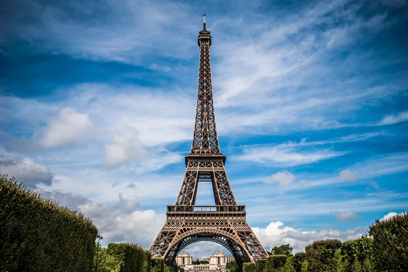 eiffel tower 975004 1920