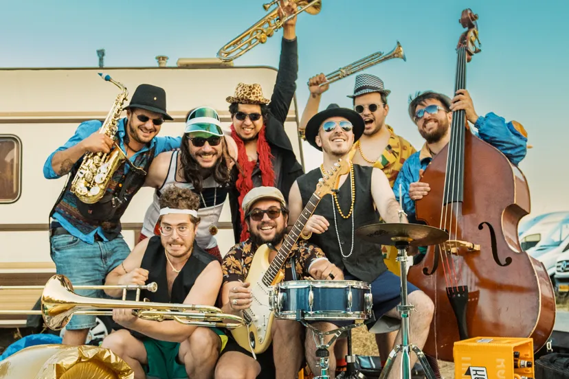 lo poloko 1280 x 717 pixels 2