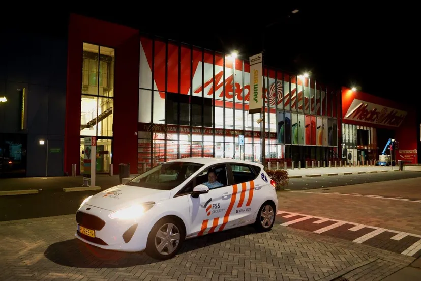 mediamarkt den bosch 2