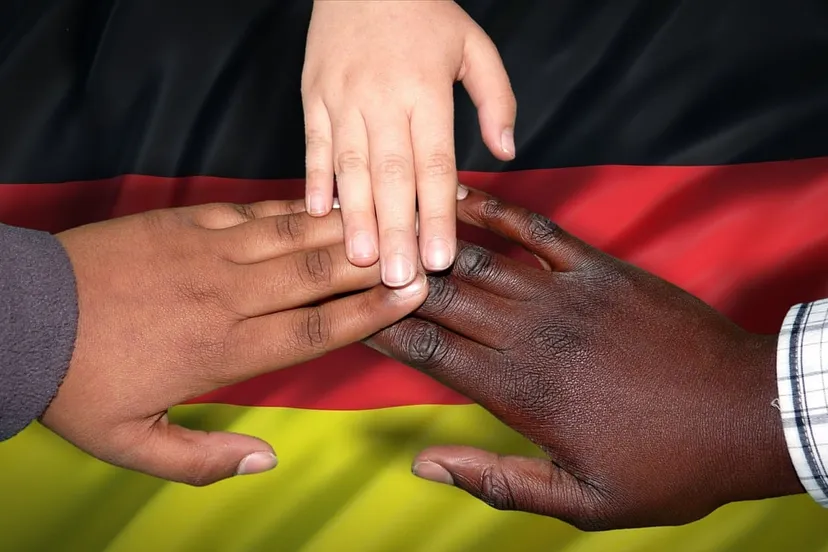 migration 3129299 1280