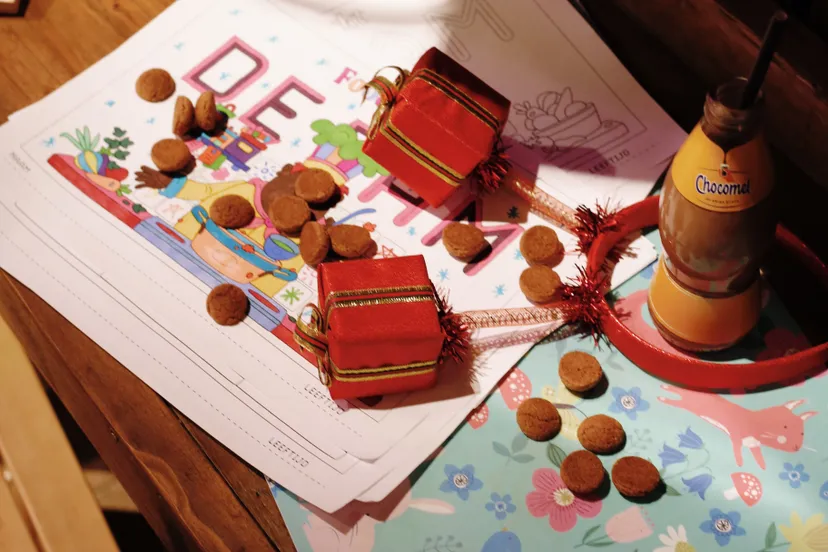 pepernoten bakken bij de fam