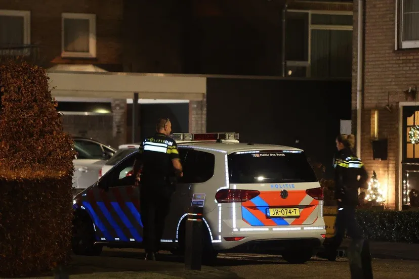 politie actie den dungen 5