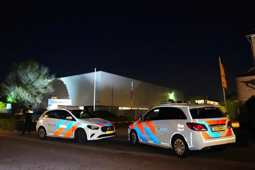 2024 09 21 meesters multi media fotos auto beschoten torenstraat helvoirt9