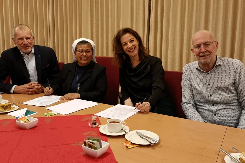 ondertekeningsmoment 18 12 24