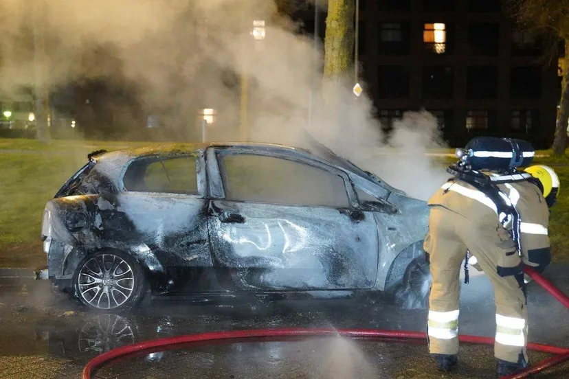 2025 03 17 meesters multi media fotos autobrand merwedelaan den bosch6