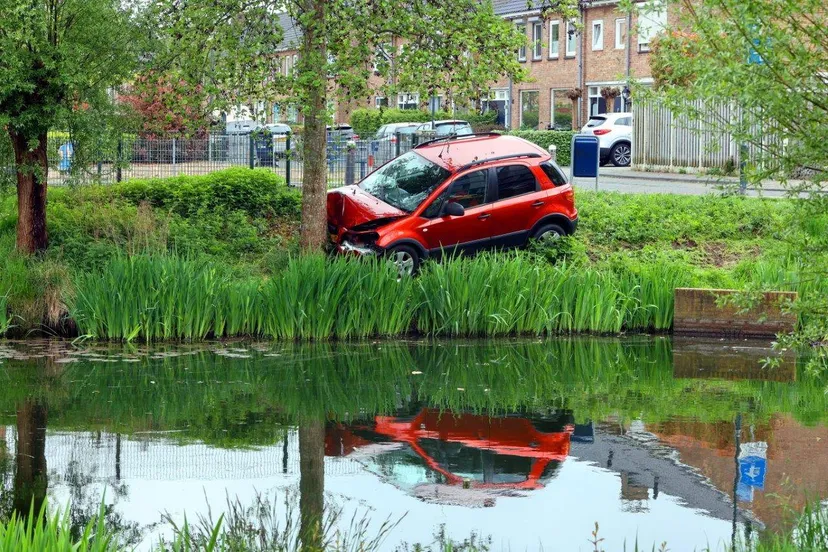 2025 04 25 meesters multi media fotos ongeval jan van galenstraat vught3