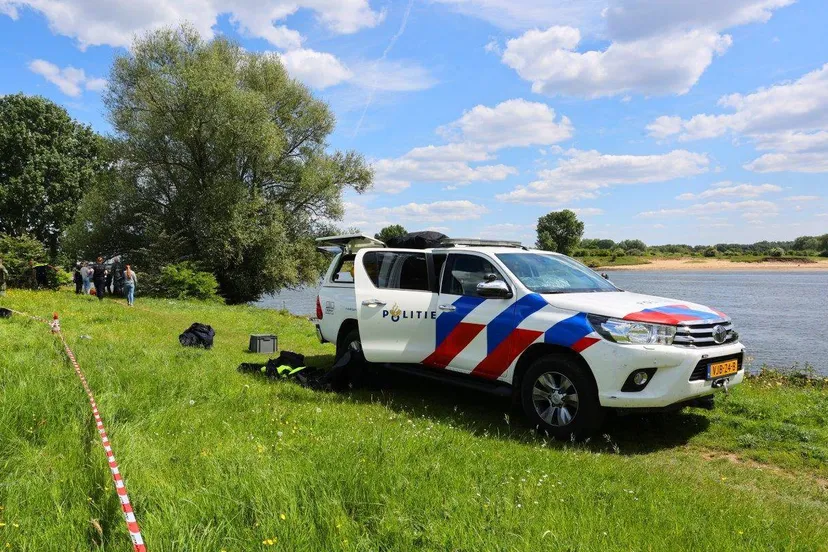 2025 05 08 meesters multi media fotos dode in maas tussen den bosch en hedel5
