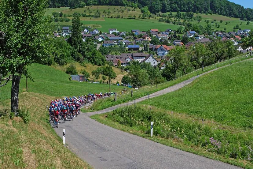 cycling race 7266512 1280