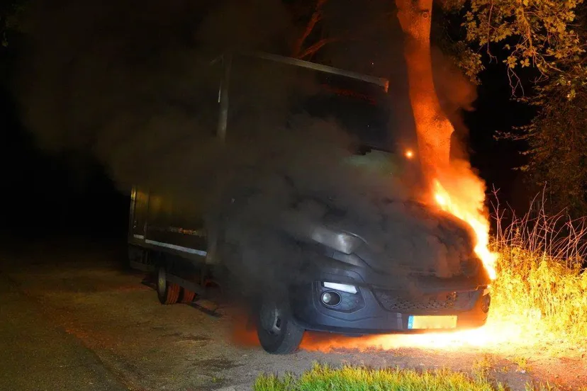 2025-04-17_Meesters_Multi_Media_Foto`s_Autobrand_Wamberg_Berlicum3