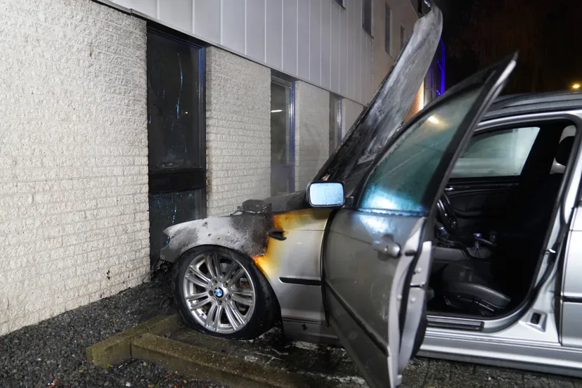 03ff6908-7a3c-4b3f-9f64-b73679d102b3