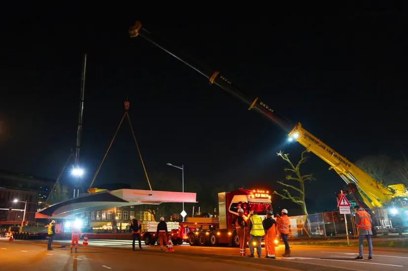 56eab7bf-f6e1-4fd6-92ca-cfdf05fedc99