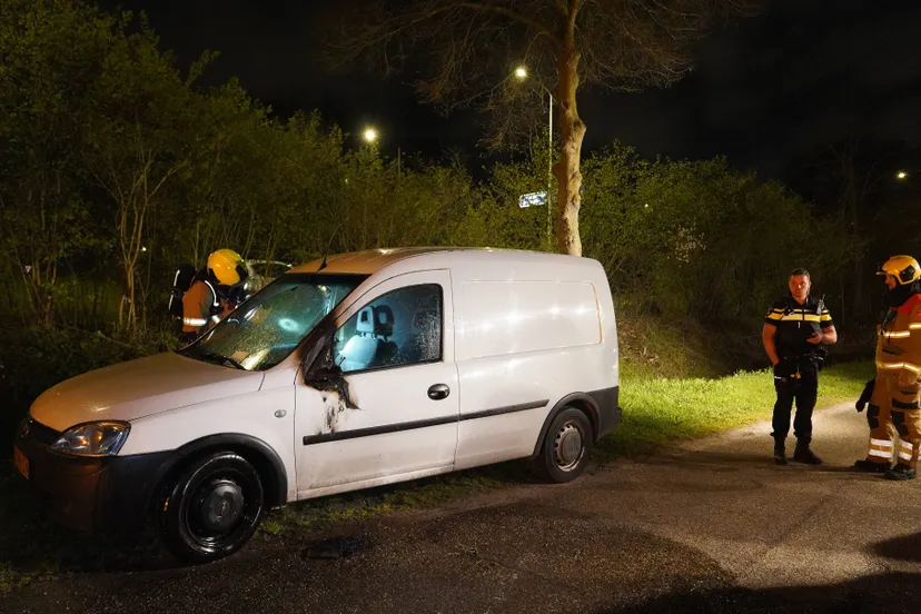 d3201c05-eada-424c-828b-8e4c123a7479