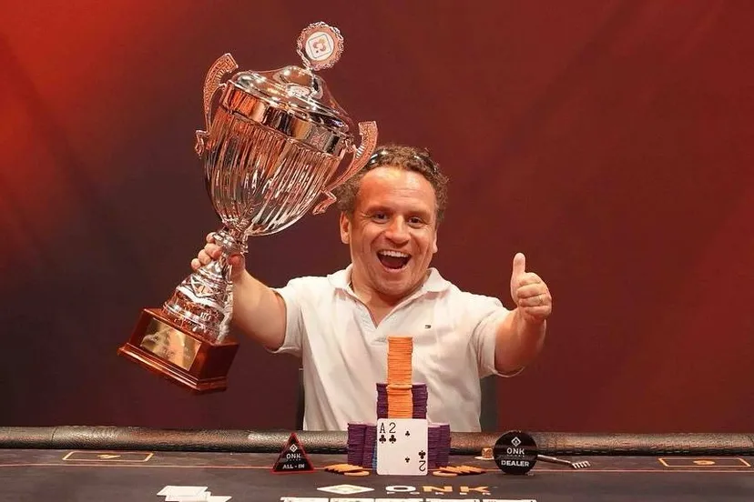 Robert van Twillert - Pokerkampioen van Nederland 24-25