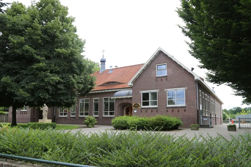 alexanderschool
