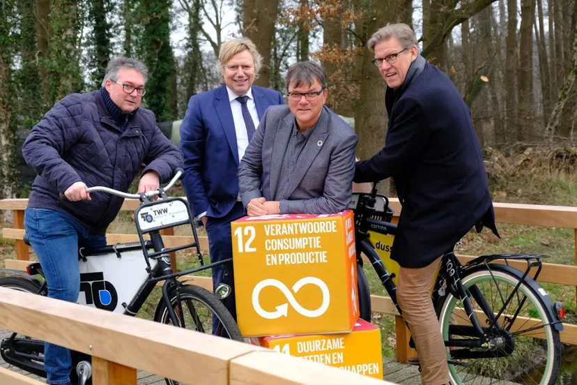 dakpannen overhandiging e1550245924565