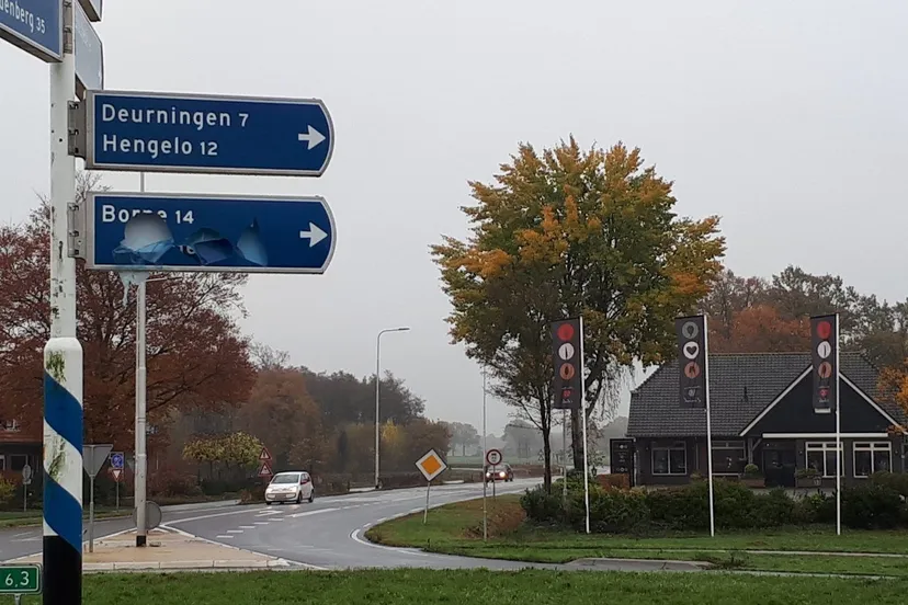 drzlt1hxgaaxtnz e1542033544186