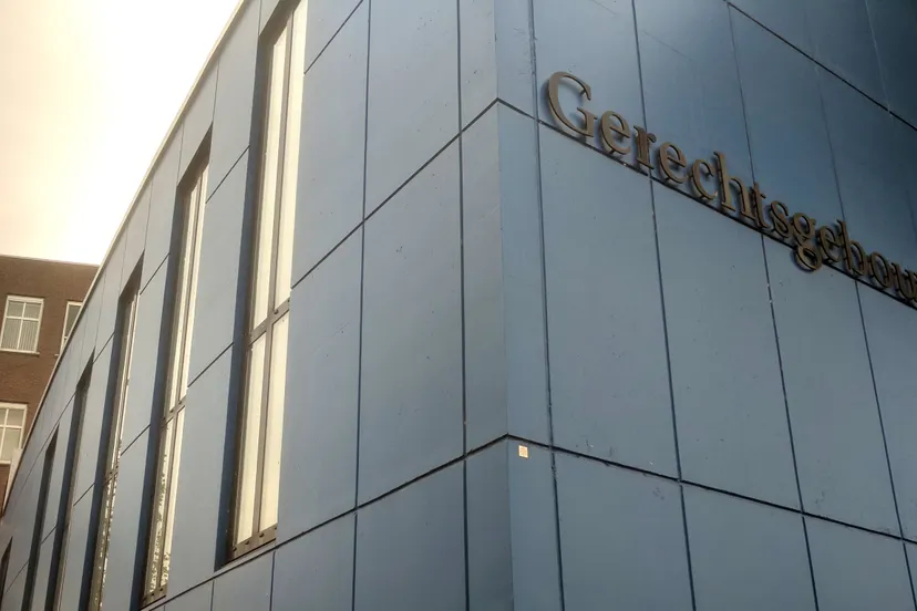 gerechtsgebouw voorkant