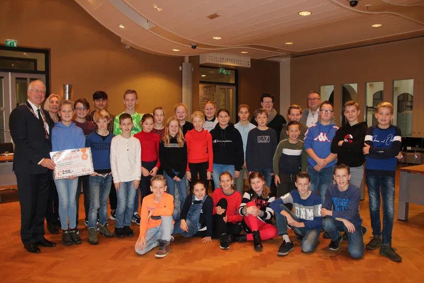 groepsfoto burgemeestersontbijt dinkelland1