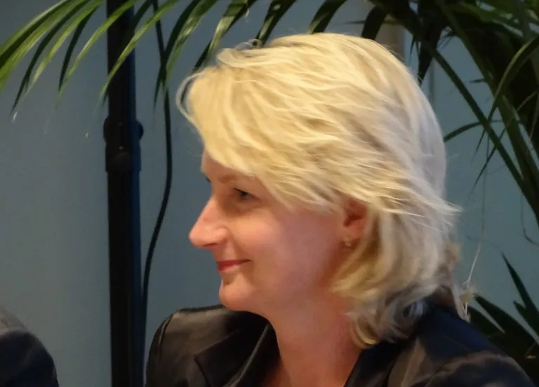 melanie maatman zijkant e1543404146872