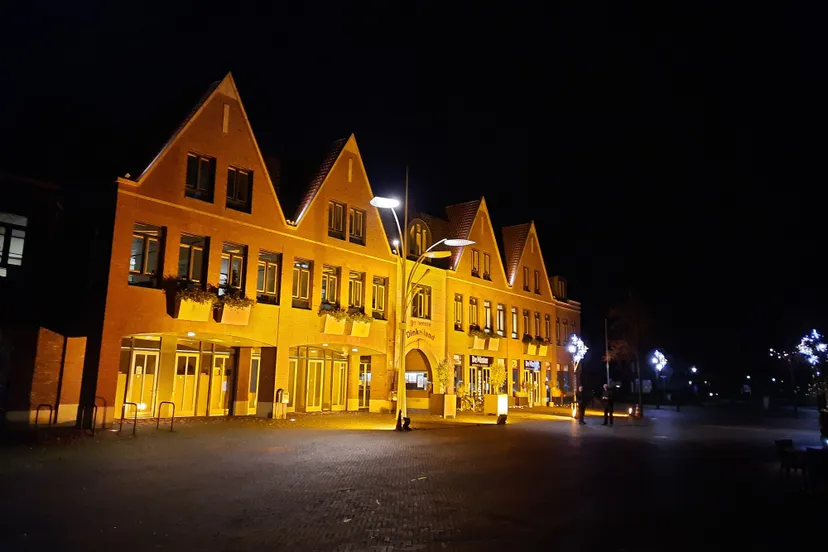 orange the world 2020 gemeentehuis denekamp