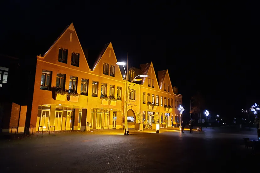 orange the world 2020 gemeentehuis denekamp