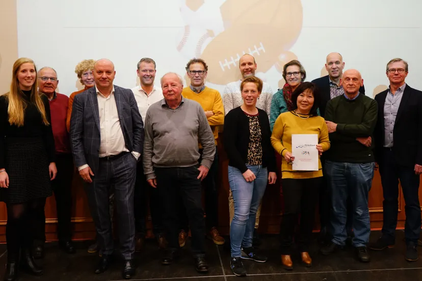 wethouder benno brand en de partijen die hebben ondertekend e1572625425300