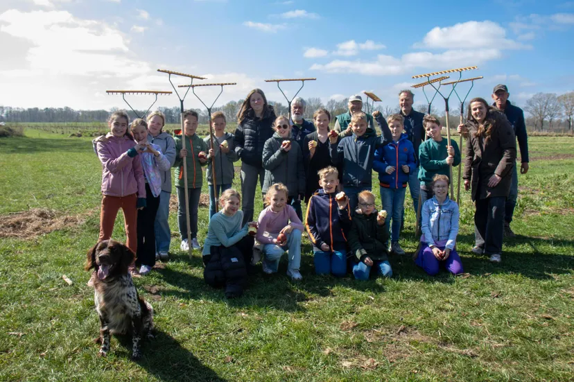 willibrordschool in noord deurningen met vrijwilligers van de nvwg de grutto